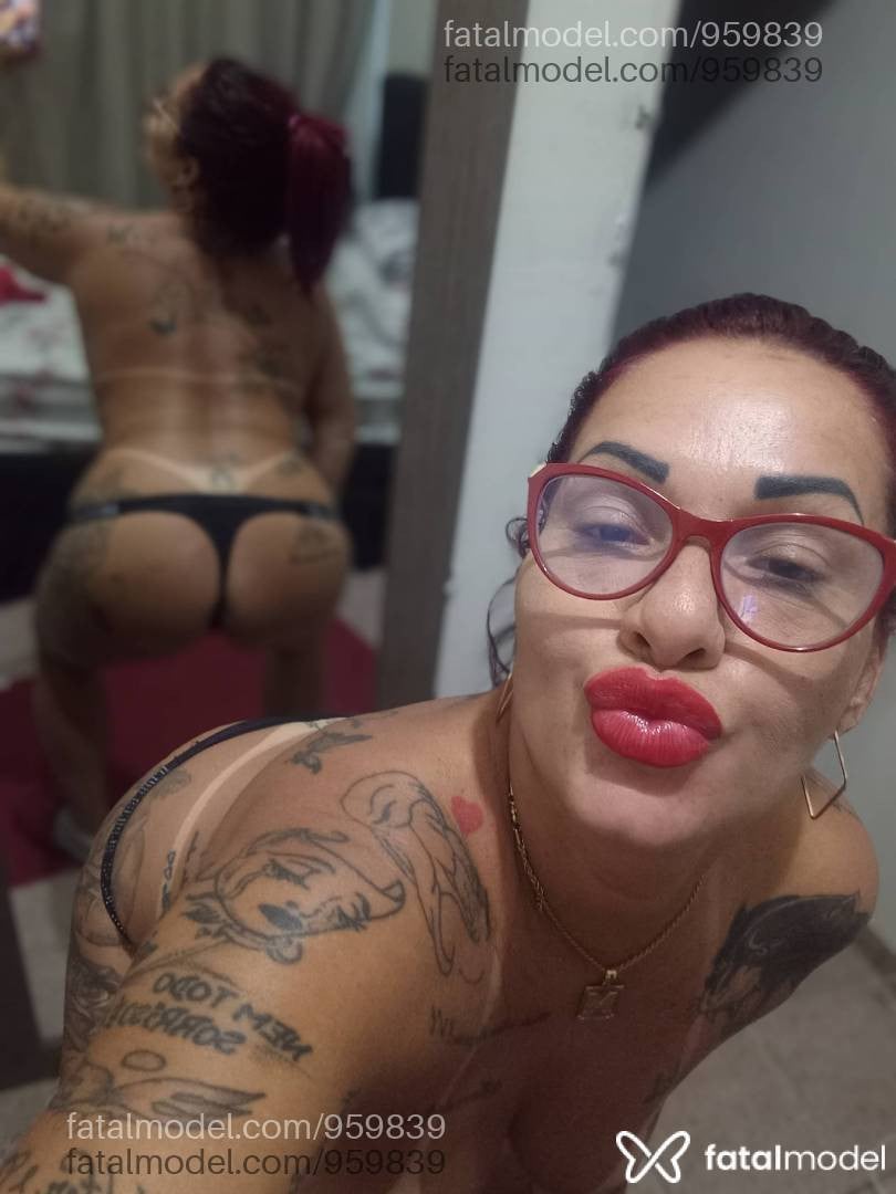 Acompanhante mulher ruiva (o) de olhos castanhos - Malu morena
