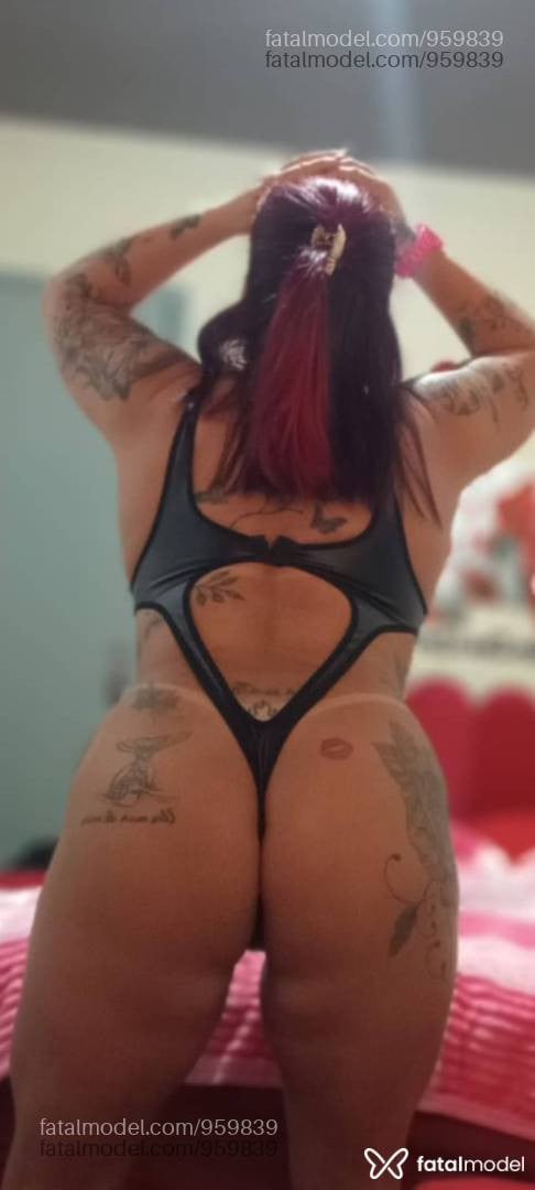 Acompanhante mulher ruiva (o) de olhos castanhos - Malu morena