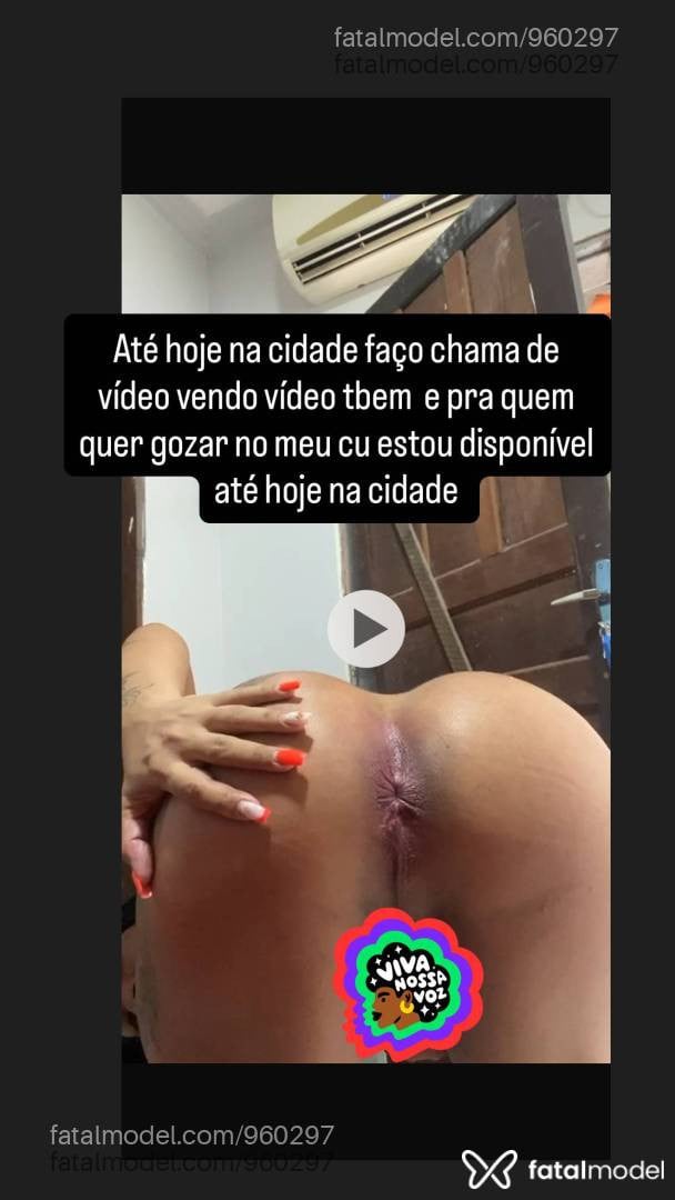Acompanhante mulher trans morena (o) de olhos castanhos - Maria Eduarda