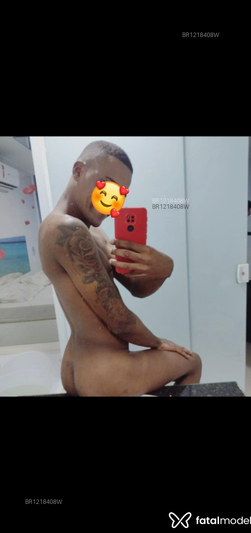 Acompanhante homem morena (o) de olhos pretos em Magé - Vitinho