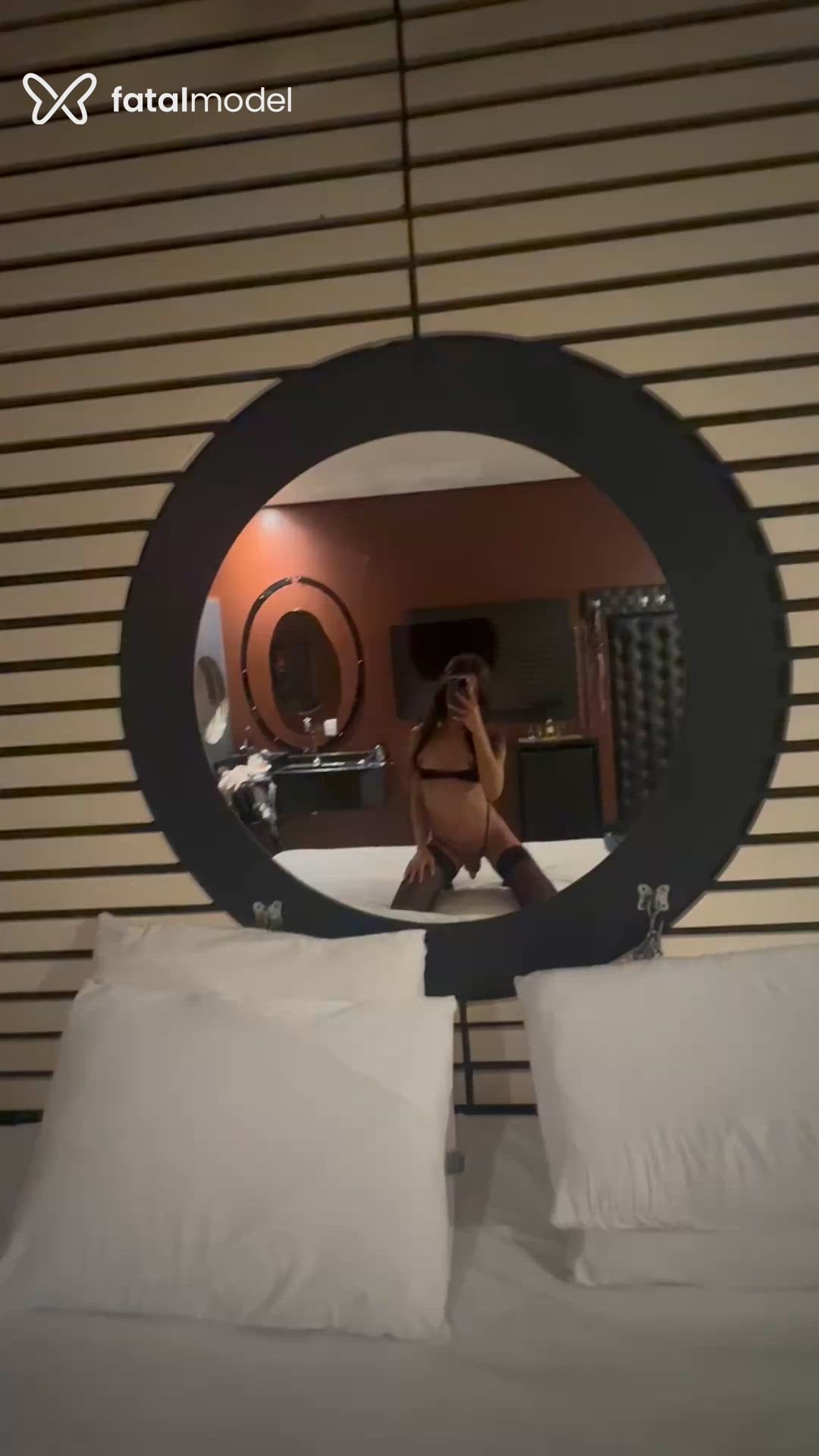 Acompanhante mulher trans com cabelo castanho de olhos mel em Cascavel Acompanhante mulher trans com cabelo castanho de olhos mel em Cascavel - Marina