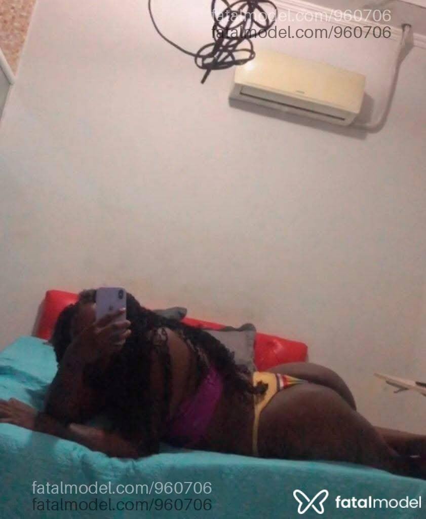 Acompanhante mulher trans ruiva (o) de olhos pretos em Ipatinga - Rochelly Dunês