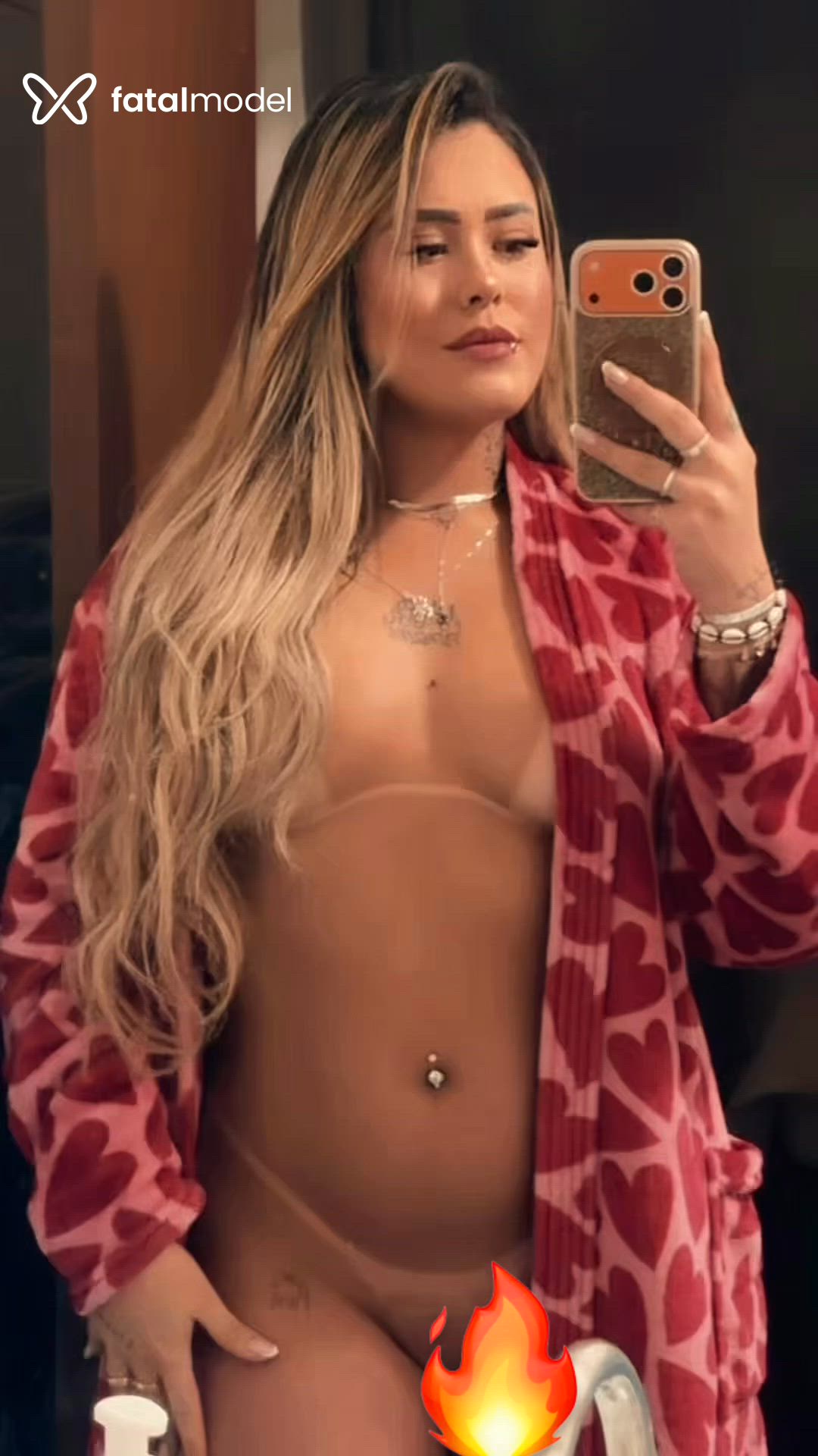 Acompanhante mulher loira (o) de olhos castanhos em São Carlos Acompanhante mulher loira (o) de olhos castanhos em São Carlos - Kelly Duarte