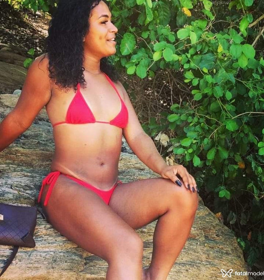 Acompanhante mulher trans morena (o) de olhos pretos em Primavera do Leste - Thamy lira