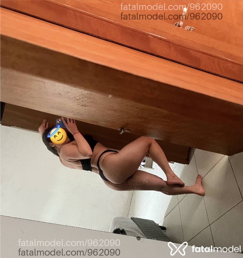 Acompanhante mulher morena (o) de olhos castanhos em Alegrete Acompanhante mulher morena (o) de olhos castanhos em Alegrete - Emelly Castro
