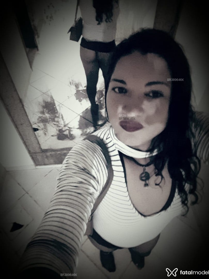 Acompanhante homem trans morena (o) de olhos mel em Candeias do Jamari Acompanhante homem trans morena (o) de olhos mel em Candeias do Jamari - TransDesejo