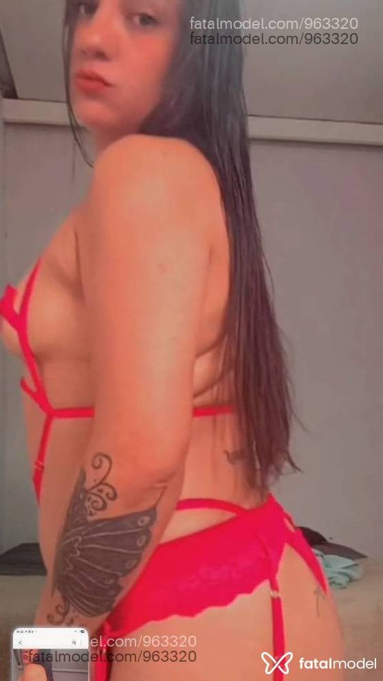 Acompanhante mulher com cabelo castanho de olhos castanhos - Lara Higer