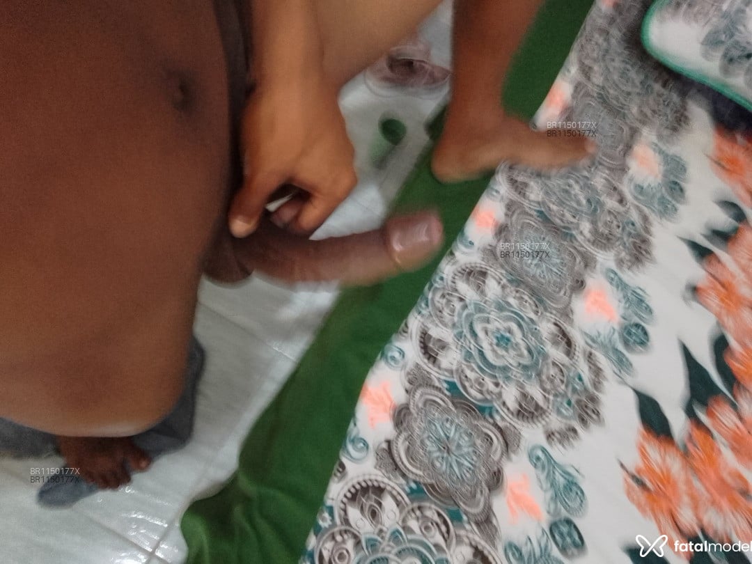 Acompanhante homem com cabelo castanho de olhos castanhos em São Luís - Mendes
