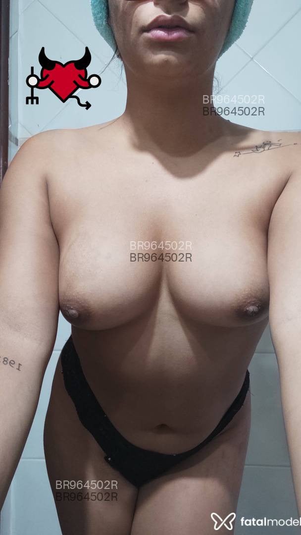 Acompanhante mulher morena (o) de olhos castanhos - Manu Silva Acompanhante mulher morena (o) de olhos castanhos - Manu Silva