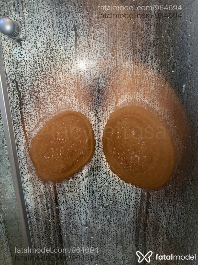 Acompanhante mulher morena (o) de olhos pretos - Jacy Feitosa