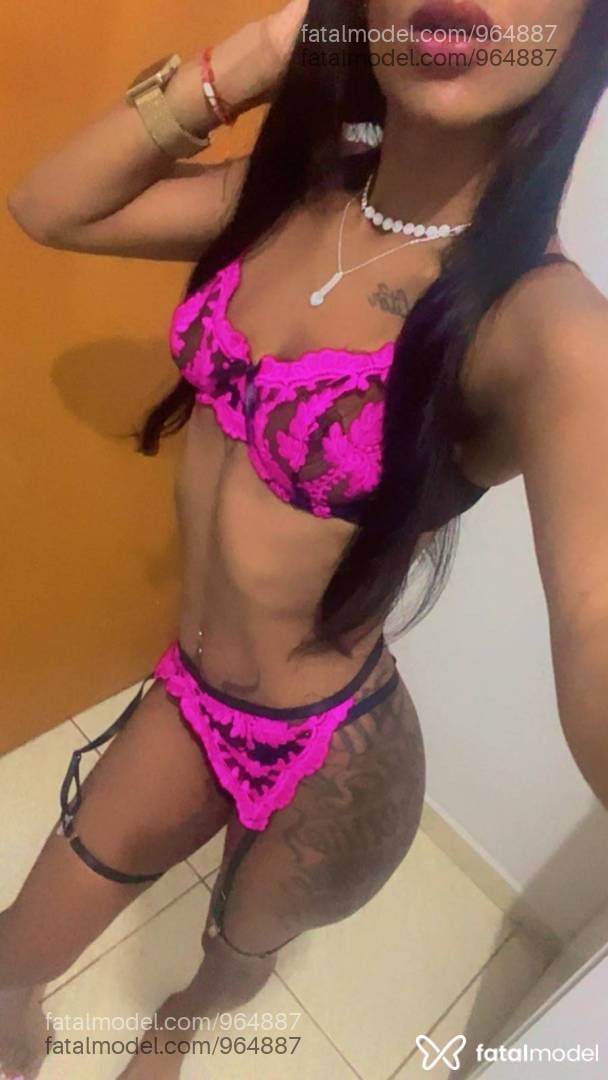 Acompanhante mulher morena (o) de olhos castanhos - Kiara