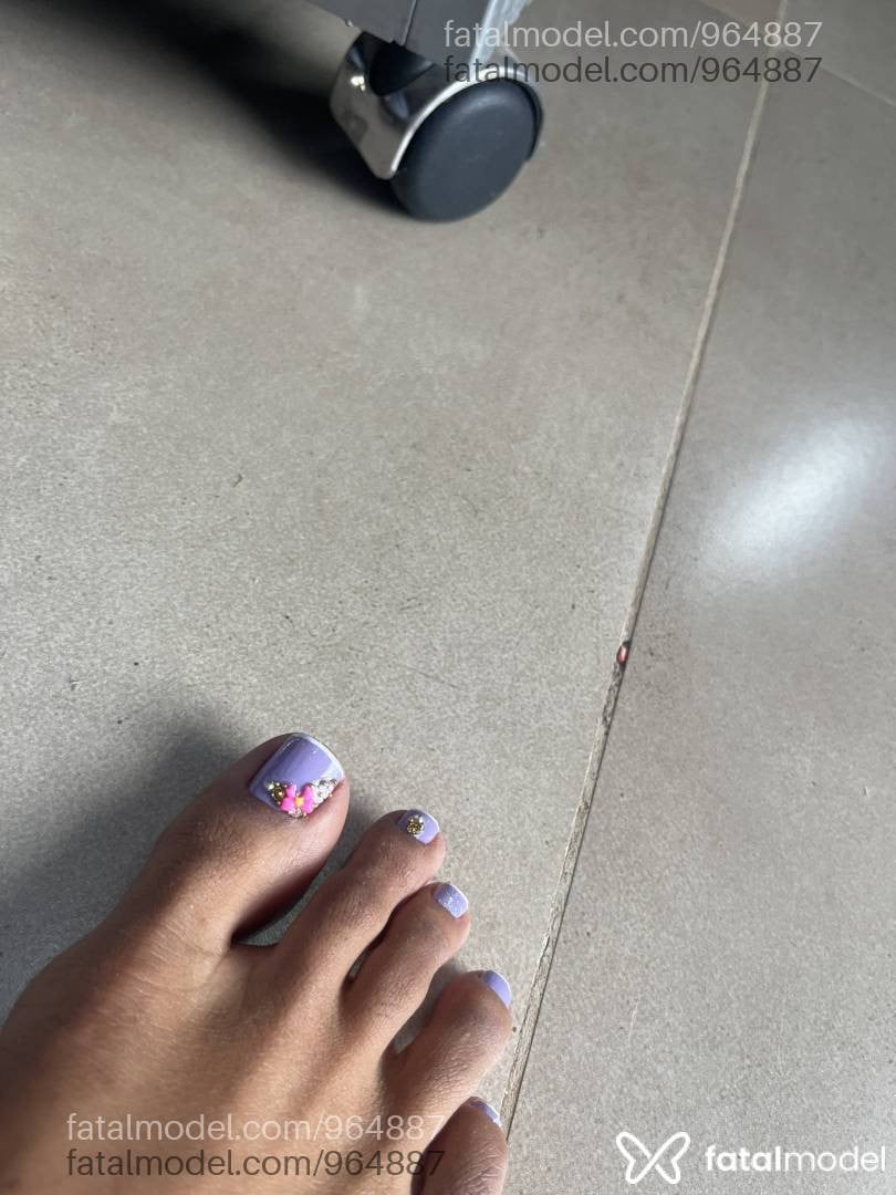 Acompanhante mulher morena (o) de olhos castanhos em Uberaba - Rubi