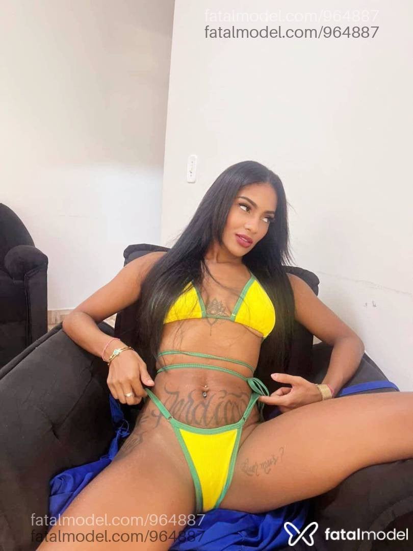 Acompanhante mulher morena (o) de olhos castanhos em Uberaba - Rubi