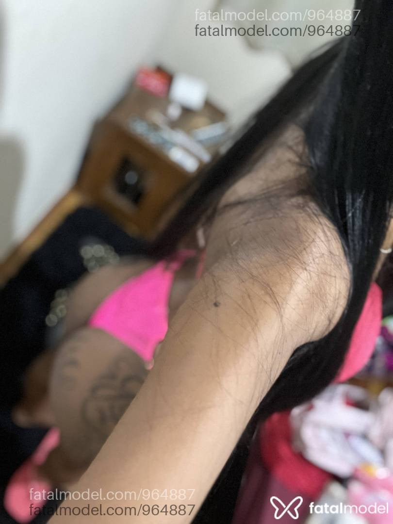 Acompanhante mulher morena (o) de olhos castanhos - Kiara