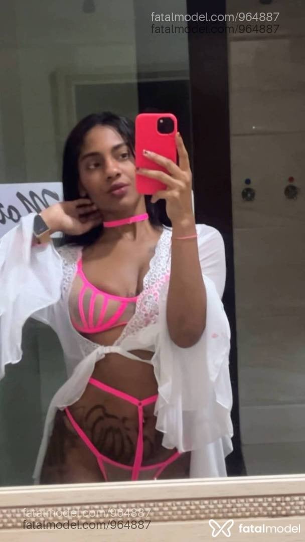 Acompanhante mulher morena (o) de olhos castanhos - Kiara