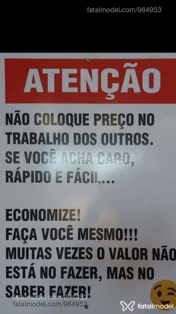 Acompanhante mulher morena (o) de olhos castanhos - Laura