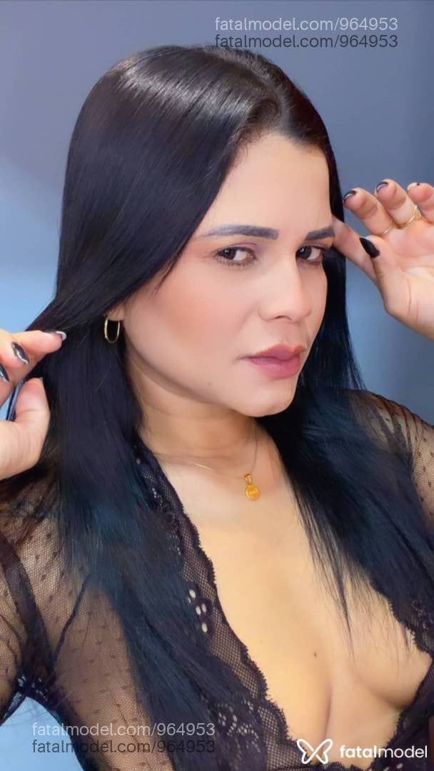 Acompanhante mulher morena (o) de olhos castanhos - Laura