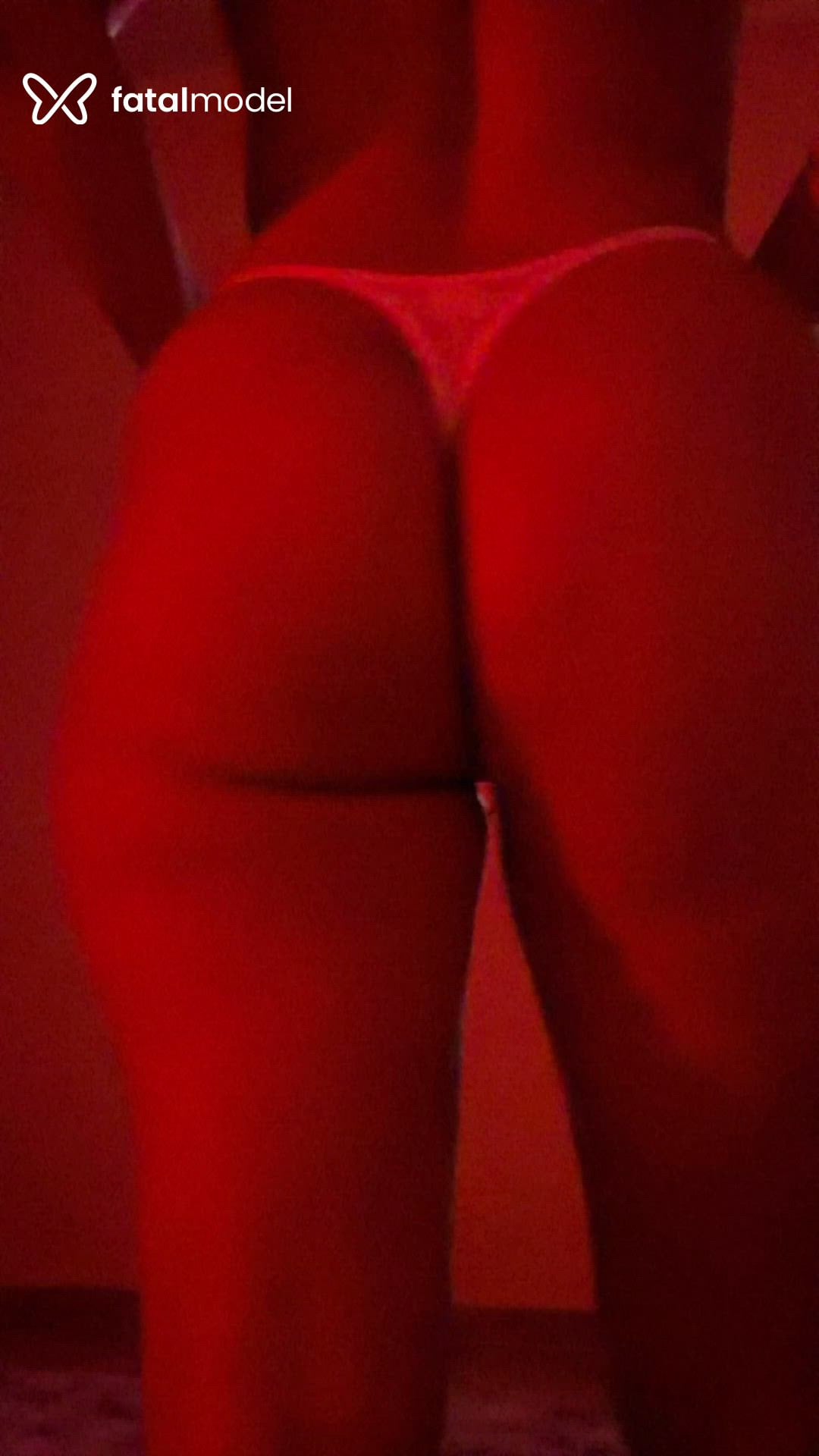 Acompanhante mulher morena (o) de olhos castanhos - Laura Acompanhante mulher morena (o) de olhos castanhos - Laura