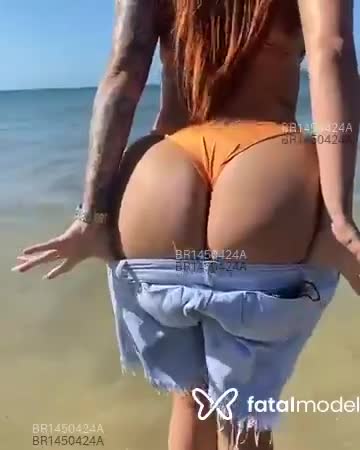 Acompanhante mulher loira (o) de olhos castanhos em Limeira - Gabrielly Araújo