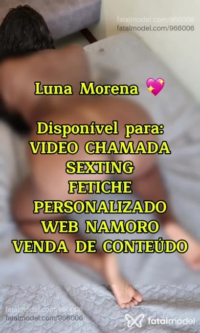 Acompanhante mulher com cabelo castanho de olhos castanhos em Virtual Acompanhante mulher com cabelo castanho de olhos castanhos em Virtual - Luna Morena