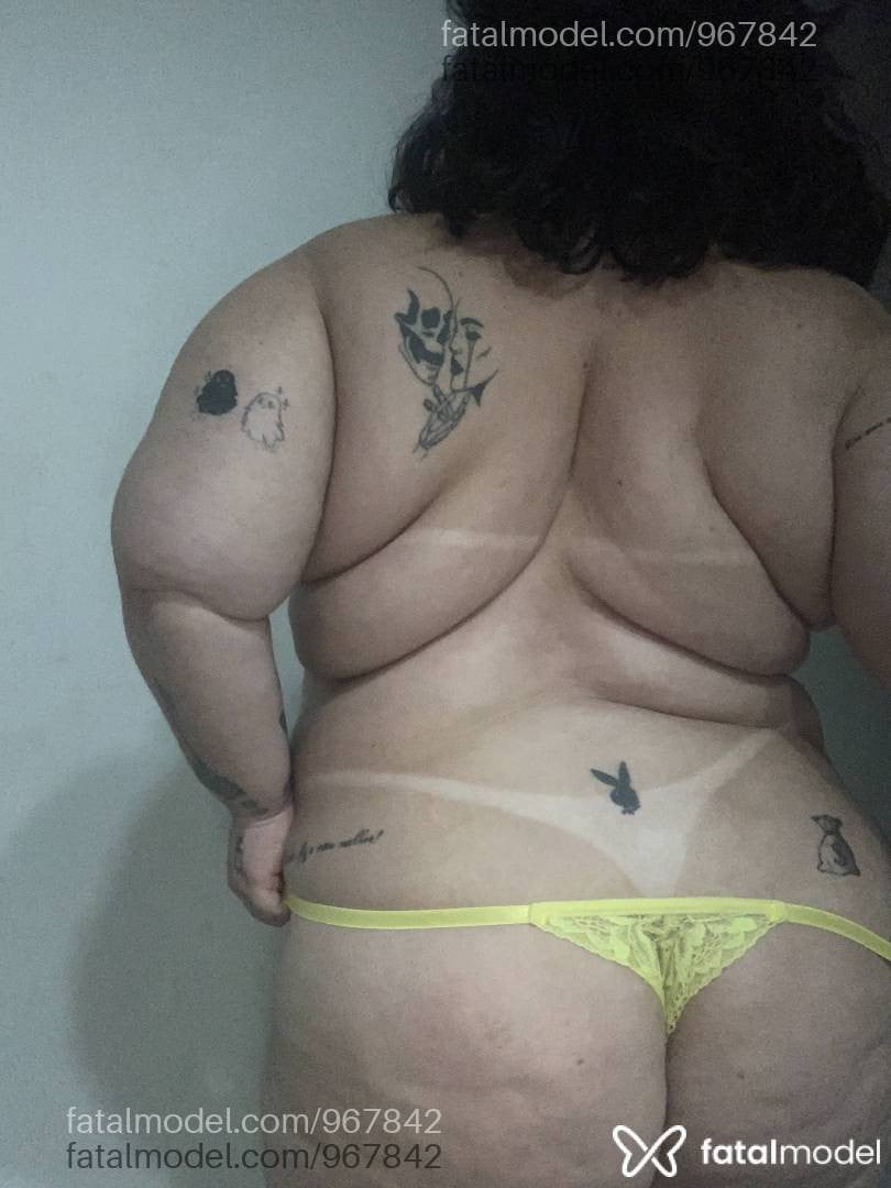 Acompanhante mulher morena (o) de olhos mel em Uberlândia - Ptv