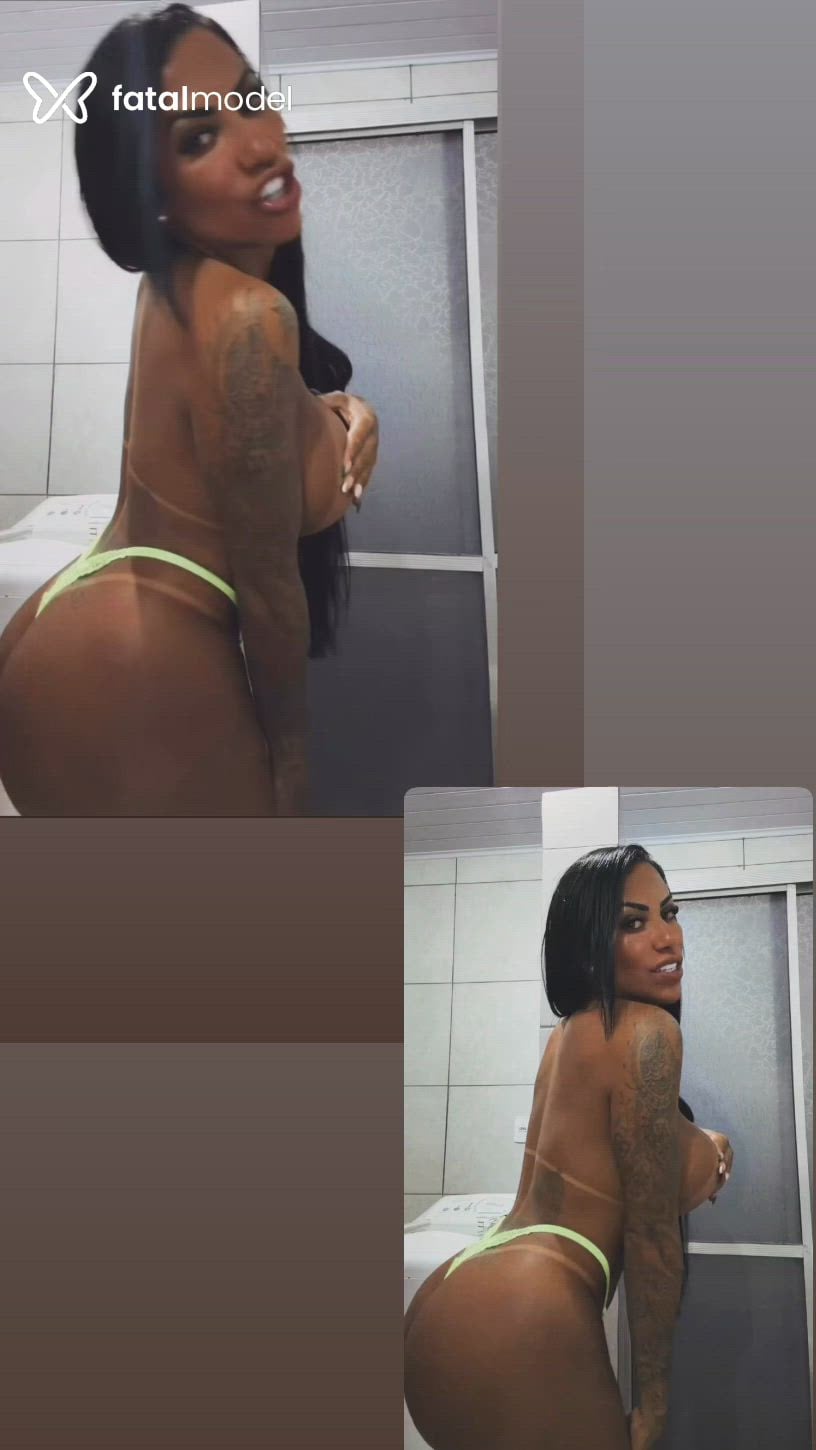 Acompanhante mulher trans morena (o) de olhos castanhos - Jordana Mello