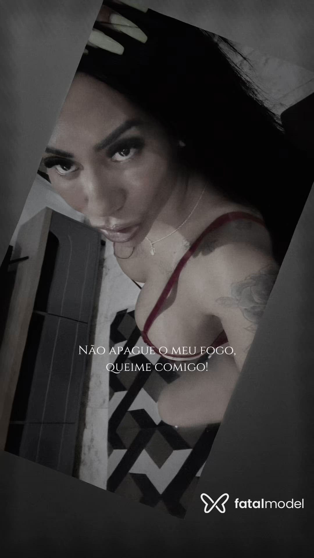 Acompanhante mulher trans morena (o) de olhos castanhos - Jordana Mello