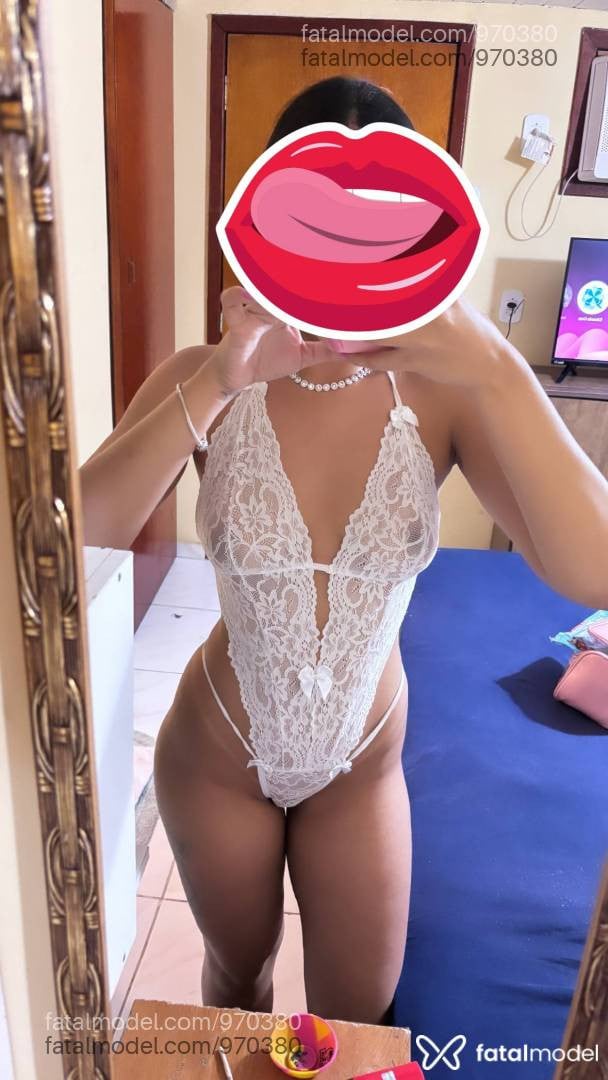 Acompanhante mulher morena (o) de olhos castanhos em Cabo Frio - Angel