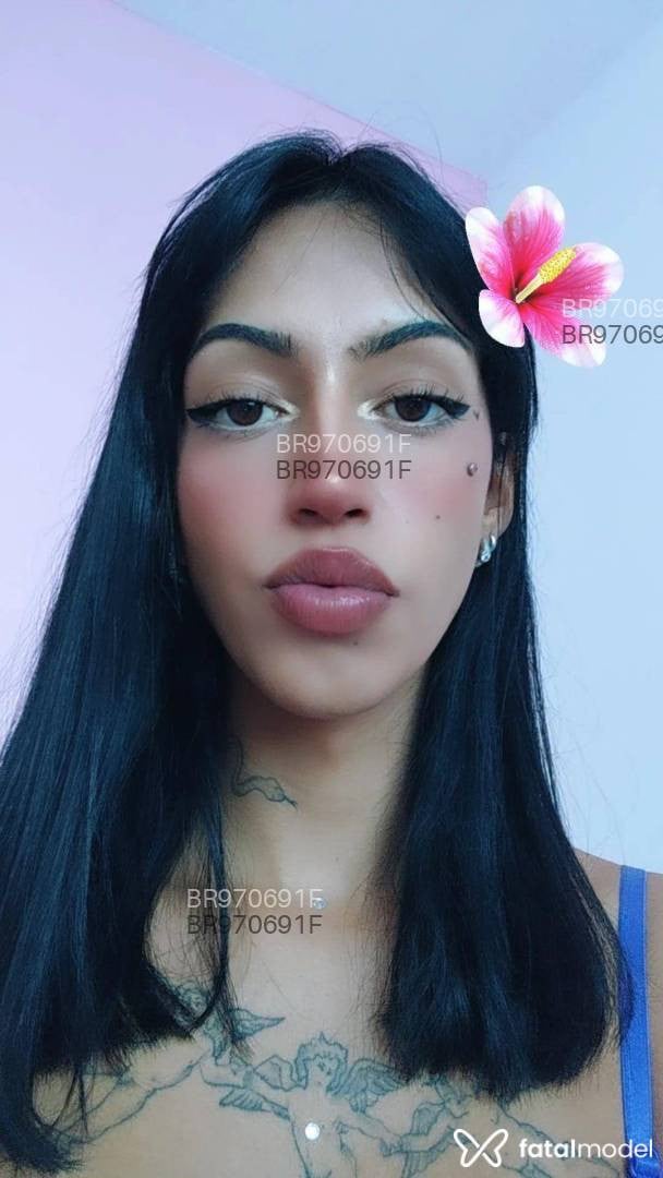 Acompanhante mulher trans com cabelo castanho de olhos castanhos em Rio de Janeiro Acompanhante mulher trans com cabelo castanho de olhos castanhos em Rio de Janeiro - Lunagueddes