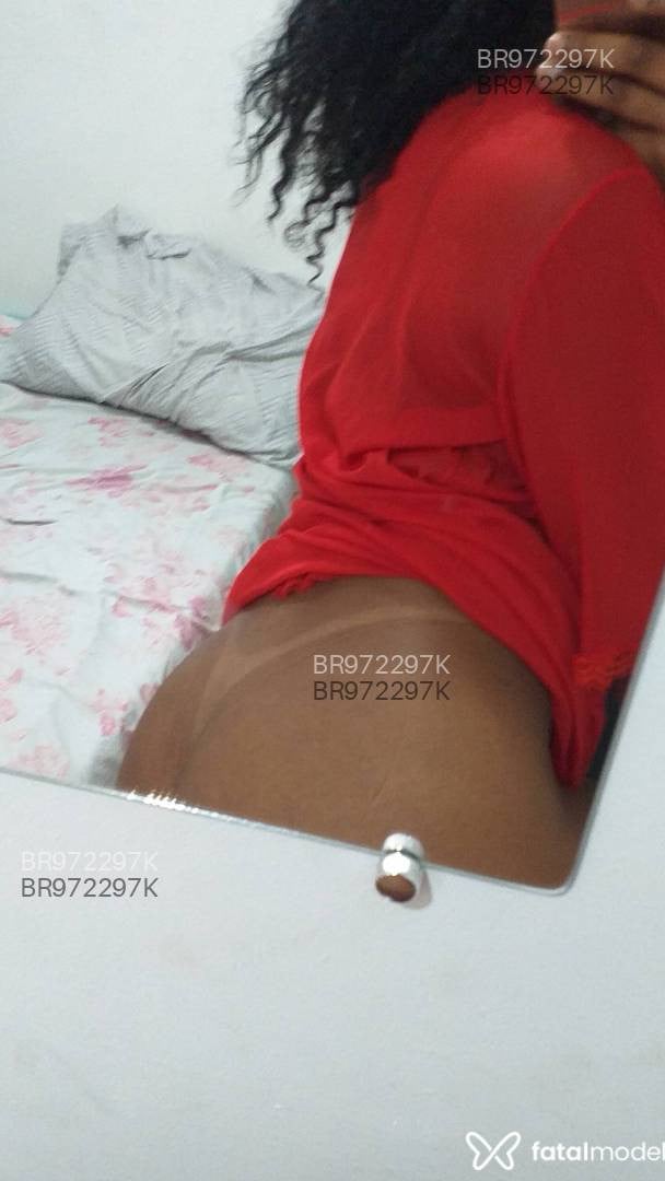 Acompanhante mulher morena (o) de olhos castanhos em Volta Redonda - Sofia carioca