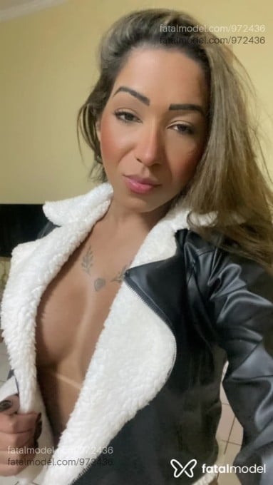 Acompanhante mulher trans morena (o) de olhos castanhos em Ribeirão Preto - Safira