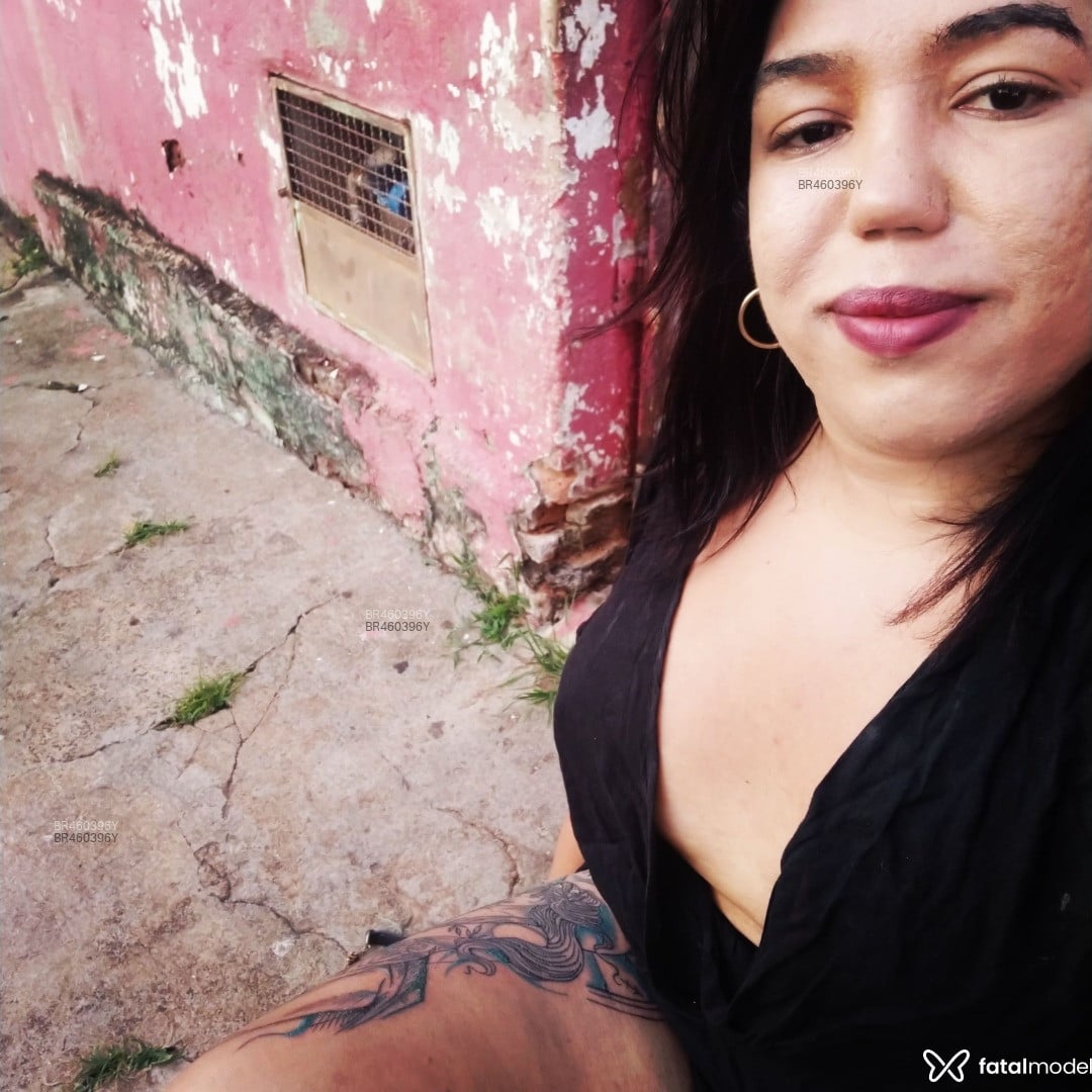 Acompanhante travesti com cabelo castanho de olhos castanhos em Três Lagoas Acompanhante travesti com cabelo castanho de olhos castanhos em Três Lagoas - Juh Monteiroo