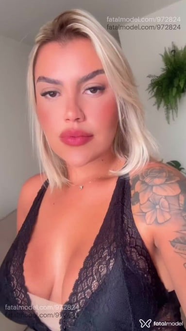 Acompanhante mulher loira (o) de olhos castanhos em Ponta Grossa - Hayane Scheibel