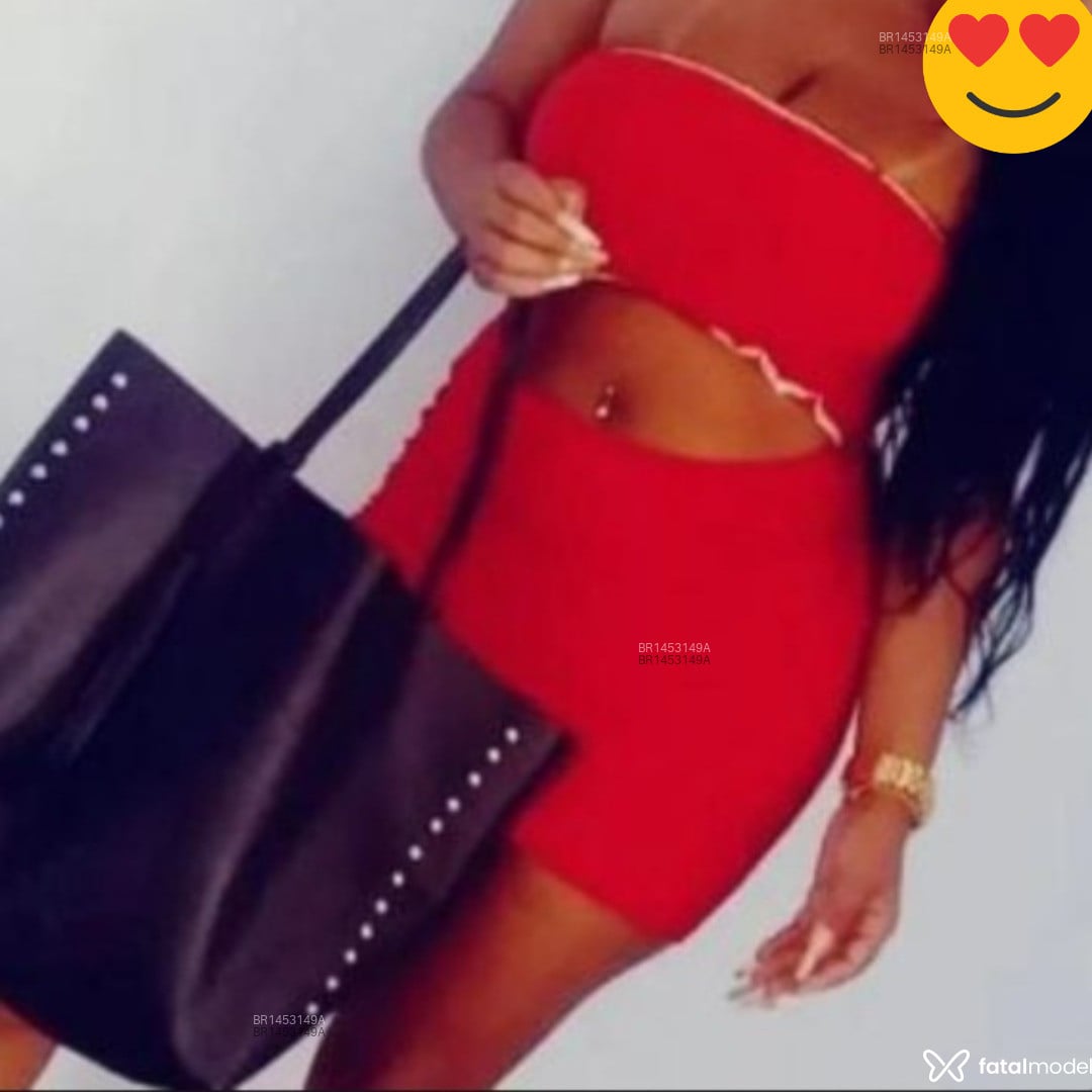 Acompanhante mulher com cabelo castanho de olhos castanhos em Santo Antônio de Pádua Acompanhante mulher com cabelo castanho de olhos castanhos em Santo Antônio de Pádua - Yara Novidade