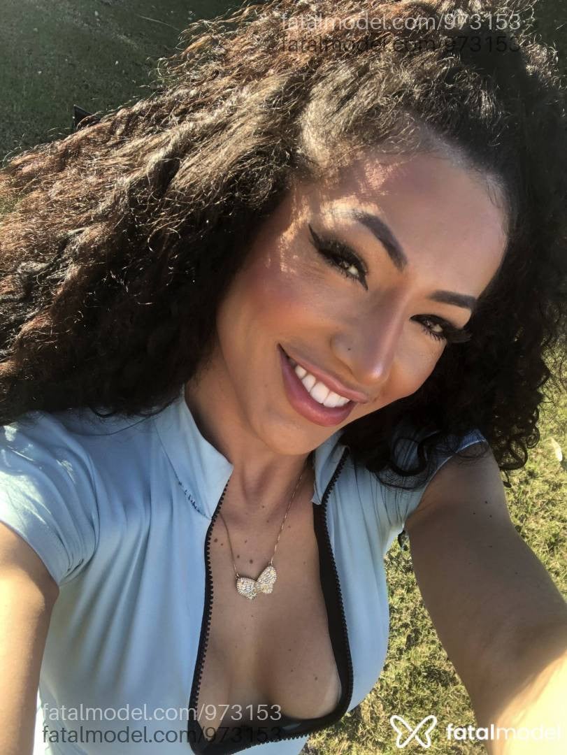 Acompanhante mulher trans morena (o) de olhos castanhos em Rio do Sul Acompanhante mulher trans morena (o) de olhos castanhos em Rio do Sul - Beatriz Cortez
