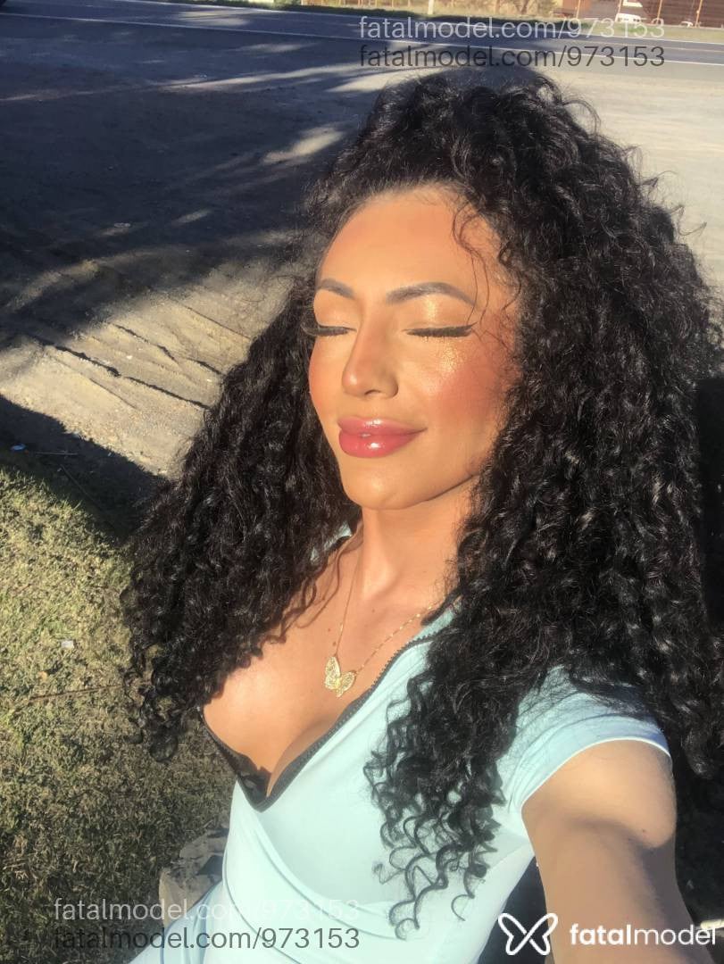 Acompanhante mulher trans morena (o) de olhos castanhos em Rio do Sul - Beatriz Cortez
