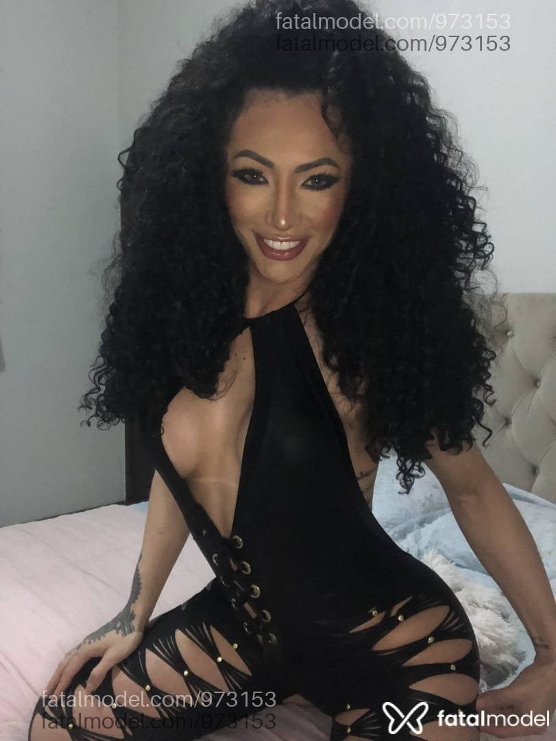 Acompanhante mulher trans morena (o) de olhos castanhos em Rio do Sul - Beatriz Cortez