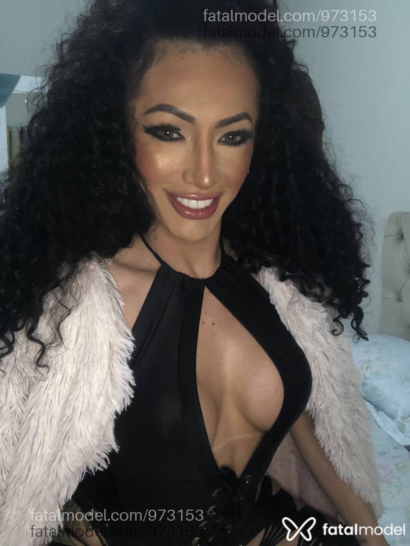 Acompanhante mulher trans morena (o) de olhos castanhos em Rio do Sul - Beatriz Cortez