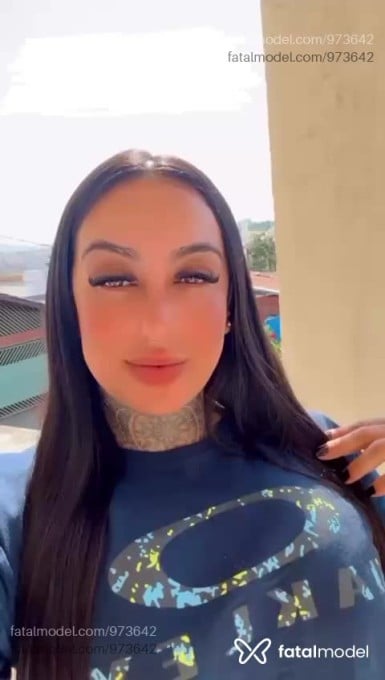 Acompanhante mulher com cabelo castanho de olhos mel em Rio Claro Acompanhante mulher com cabelo castanho de olhos mel em Rio Claro - Priscilla Fontini