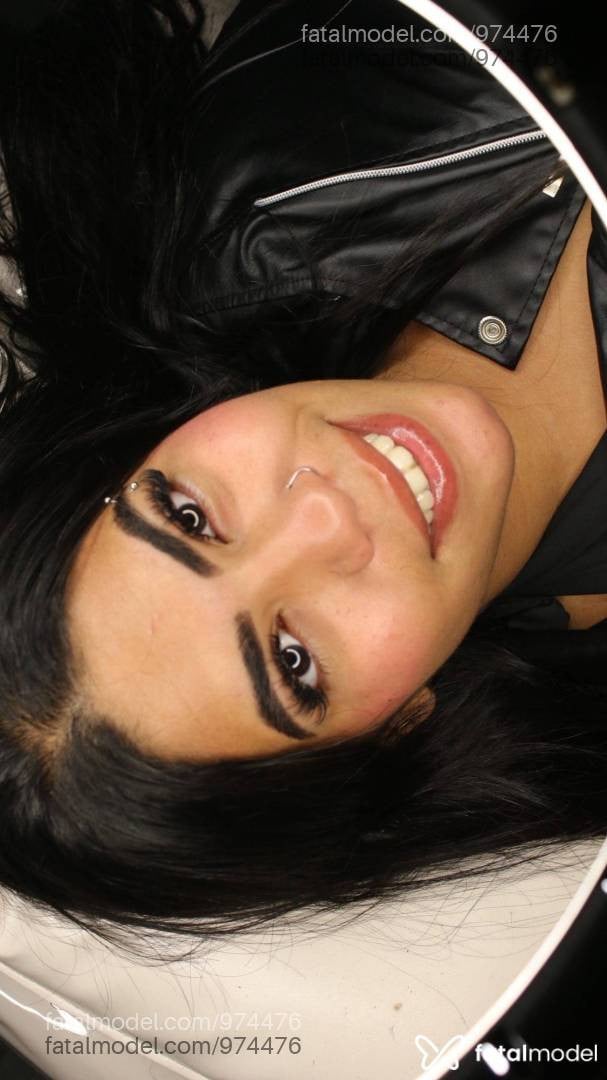 Acompanhante mulher morena (o) de olhos castanhos em Pirassununga - Leticia