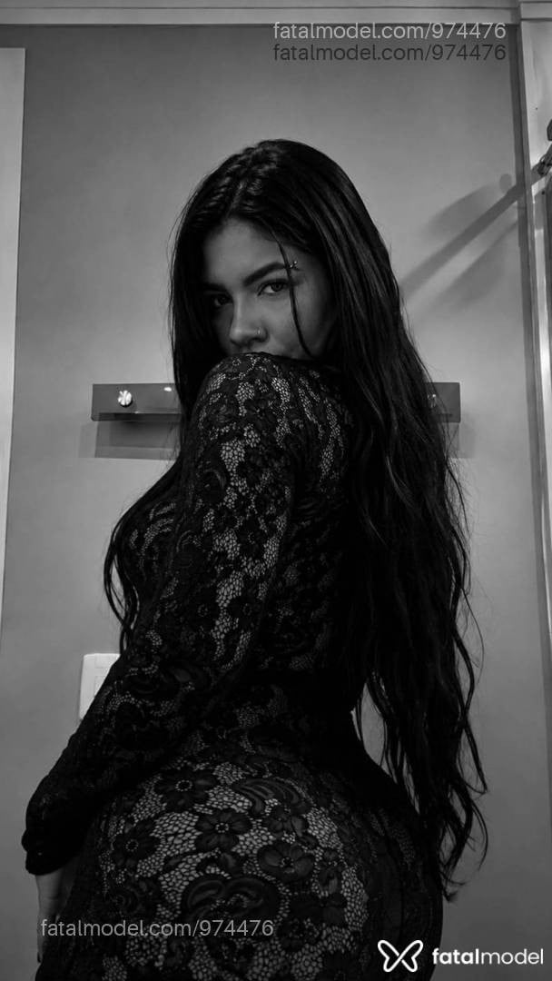 Acompanhante mulher morena (o) de olhos castanhos - Leticia Safira