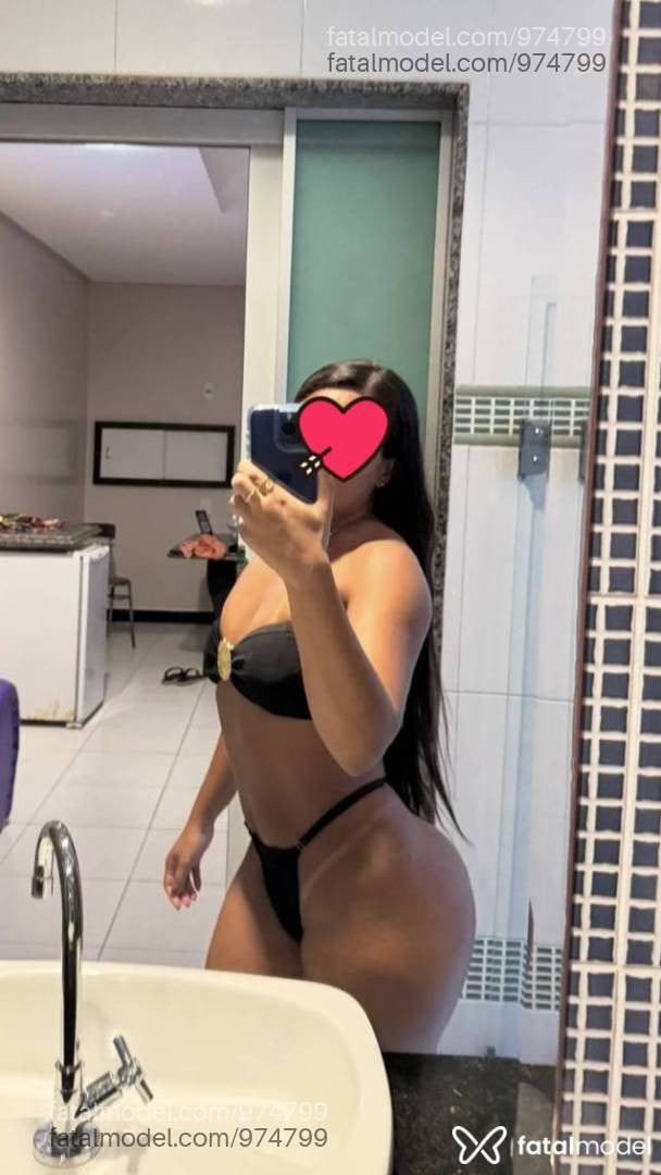 Acompanhante mulher com cabelo castanho de olhos castanhos em Patos - Carol Oliveira