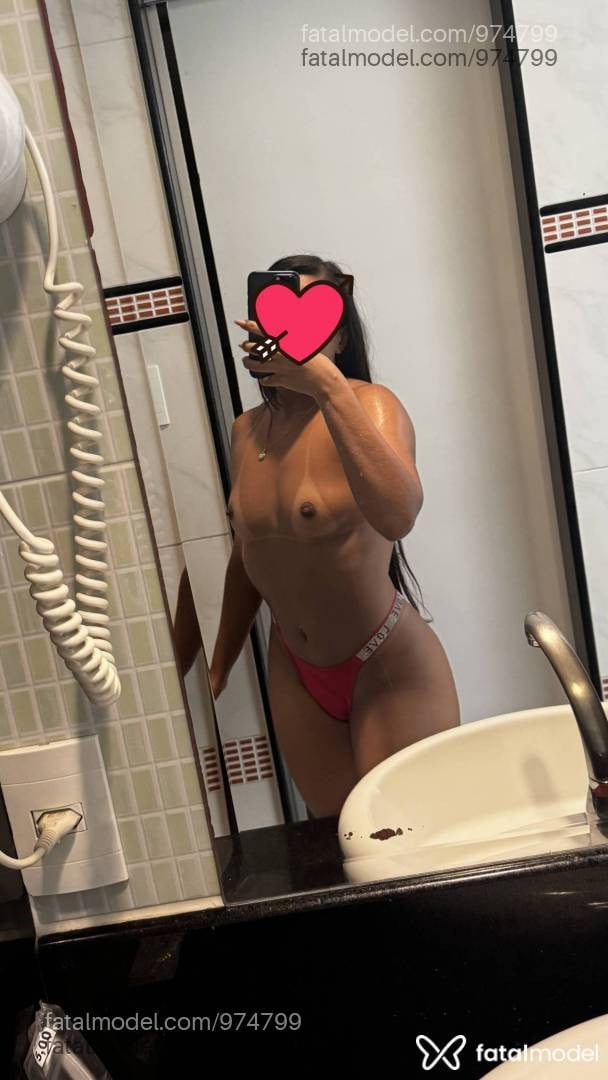 Acompanhante mulher com cabelo castanho de olhos castanhos em Patos - Carol Oliveira