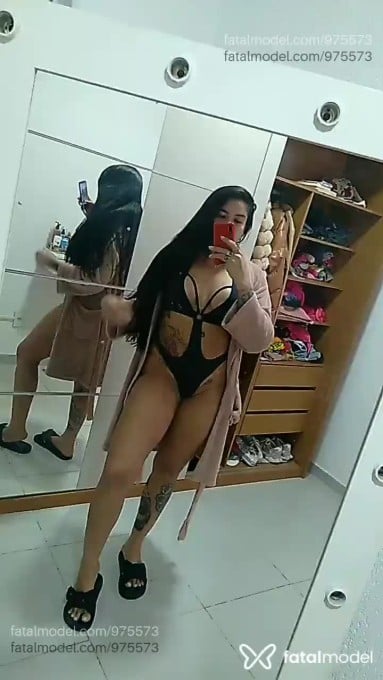 Acompanhante mulher morena (o) de olhos castanhos - NICOLY RAVACHI