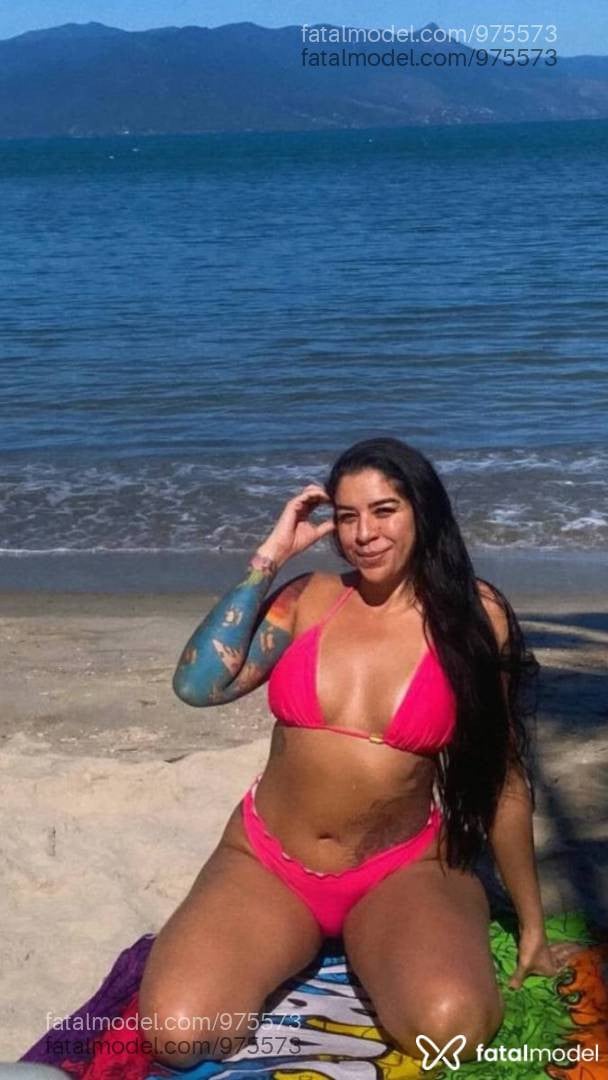 Acompanhante mulher morena (o) de olhos castanhos - NICOLY RAVACHI
