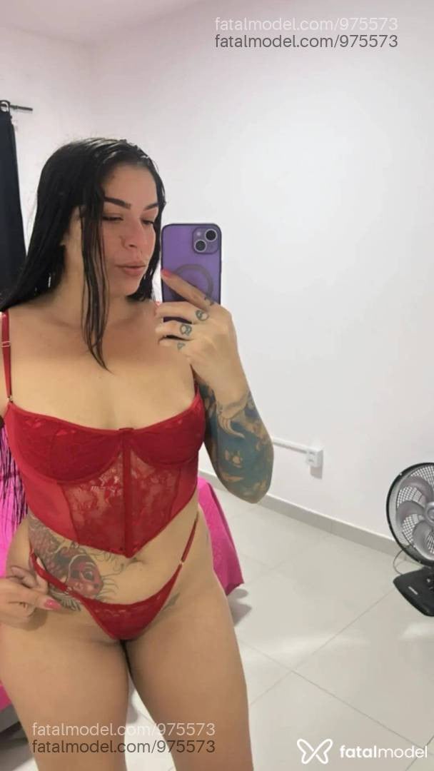 Acompanhante mulher morena (o) de olhos castanhos - NICOLY RAVACHI