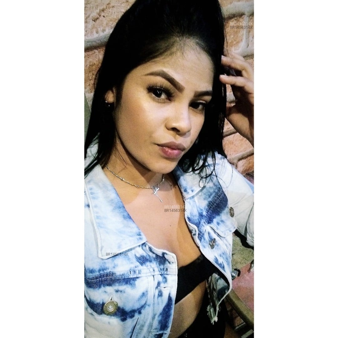 Acompanhante mulher morena (o) de olhos castanhos em Itapetininga - Índia