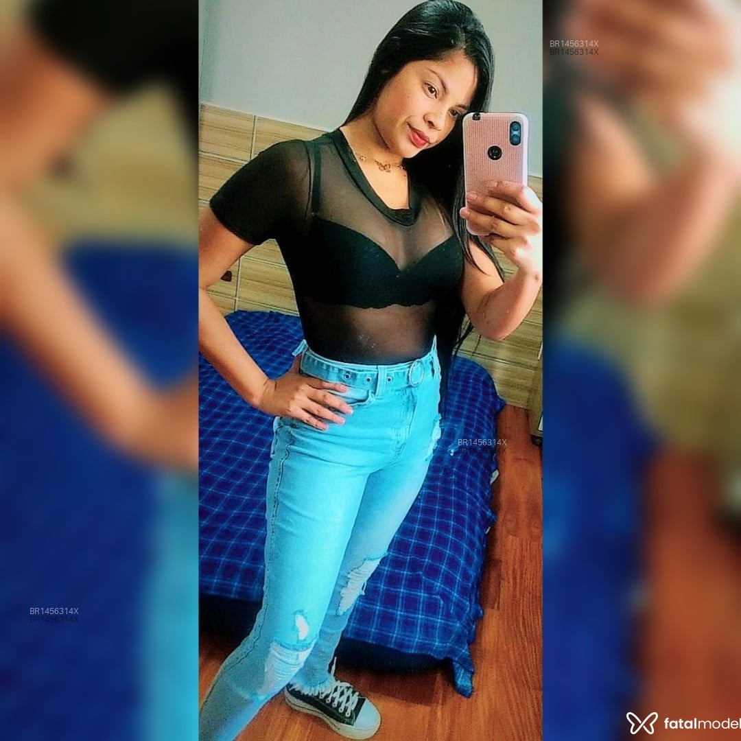 Acompanhante mulher morena (o) de olhos castanhos em Itapetininga Acompanhante mulher morena (o) de olhos castanhos em Itapetininga - Índia