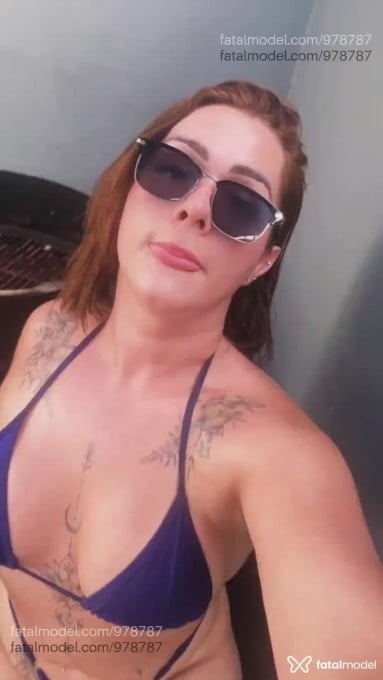 Acompanhante travesti loira (o) de olhos verdes em Itapema - Jacqueline