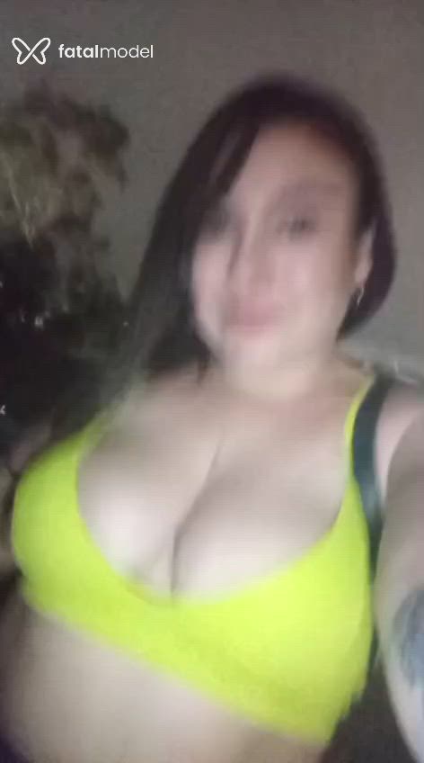 Acompanhante mulher com cabelo castanho de olhos mel - Giovanna Munhoz Acompanhante mulher com cabelo castanho de olhos mel - Giovanna Munhoz